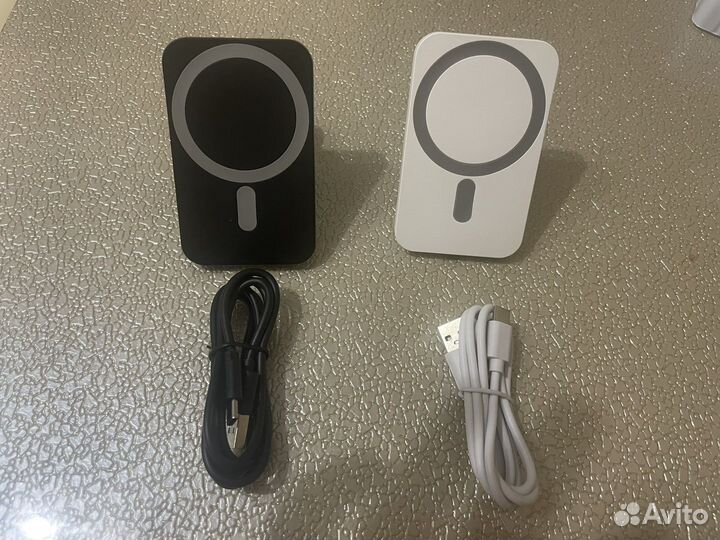 Магнитная зарядка-держатель для телефон