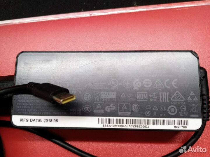 Зарядные устройства к ноутбукам Lenovo