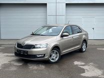 Skoda Rapid 1.6 AT, 2018, 41 978 км, с пробегом, цена 1 482 000 руб.