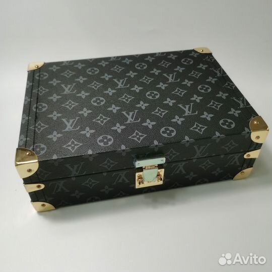 Шкатулка Louis Vuitton