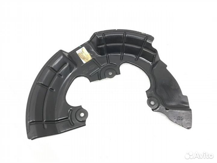 Кожух тормозного диска передний правый Kia K 5 5