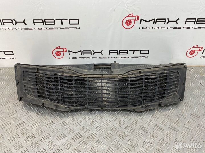 Б/У решетка радиатора передний Kia Rio 3 UB D4FC