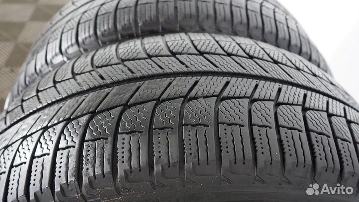 Michelin X-Ice 215/50 R17