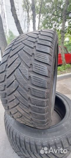 Dunlop All Season Maxx AS1 18/4.5 R18 и 18/4.5 R18