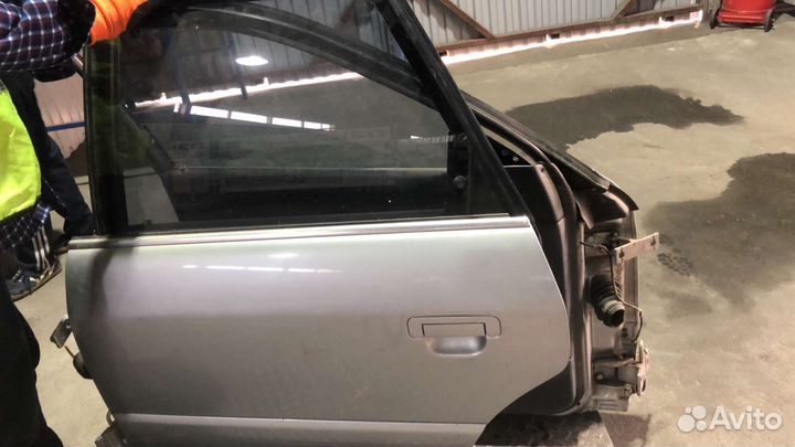 Двери на audi 100 с4