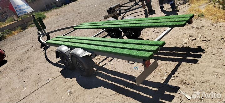 Прицеп под аэролодку