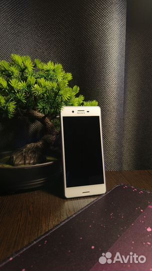 Sony Xperia X Performance Dual, 3/64 ГБ