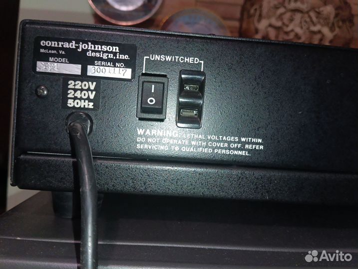 Conrad Johnson PF-1 hi-end предварительн усилител
