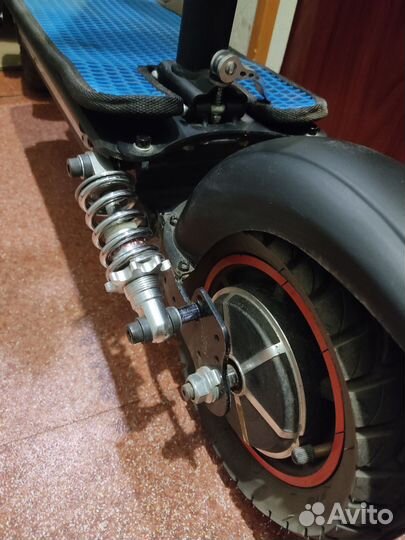 Электросамокат Куго Макс Спид