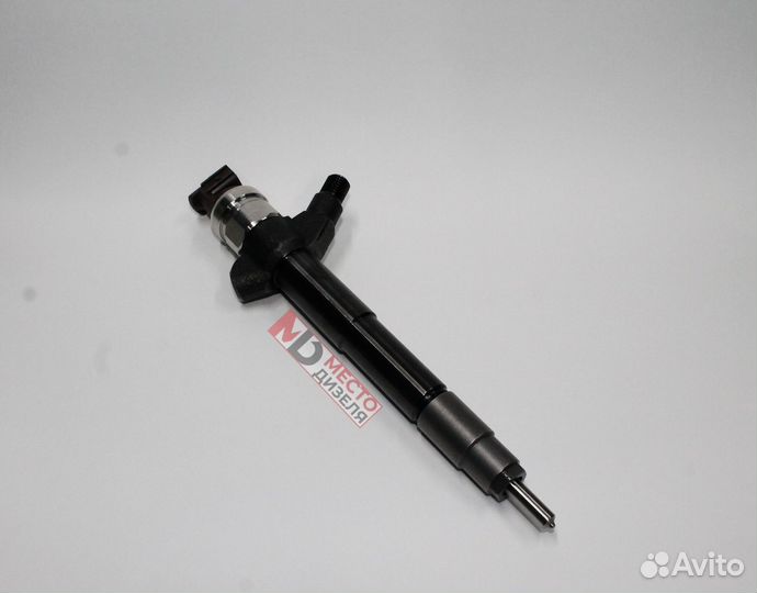 Форсунка топливная Denso 1465A054