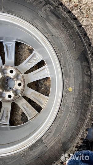 Колеса в сборе r17 зимние Nissan Bridgestone