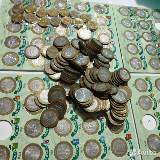 Юбилейные монеты