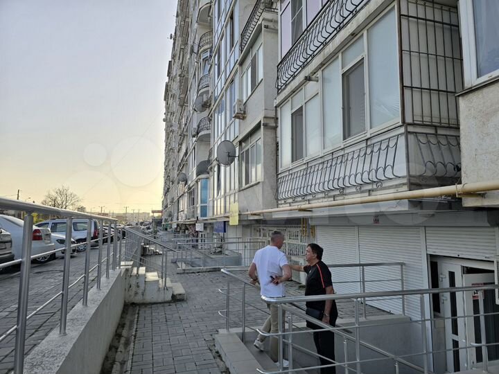 Пожарова - Магазин, Салон Красоты/Кофейня, 65 м²