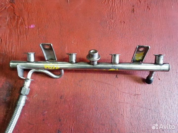 Топливная рампа Mercedes-Benz E-Class W211 M271941