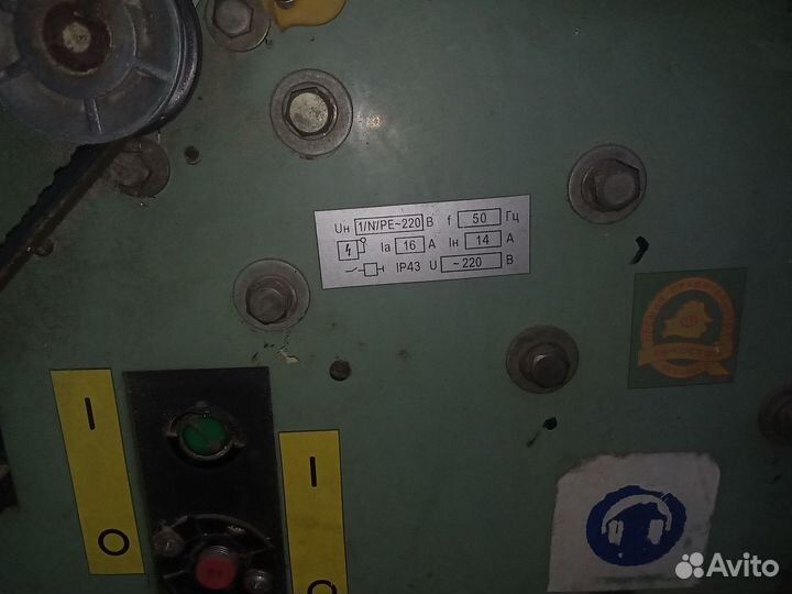 Станок деревообрабатывающий