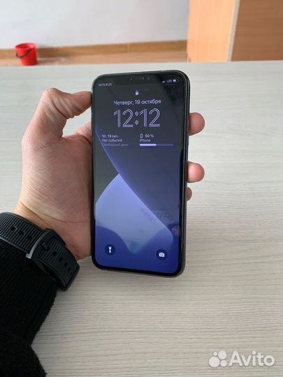 iPhone Xs, 256 ГБ