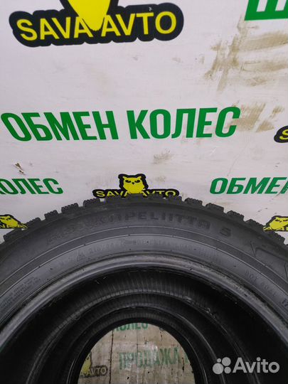 Nokian Tyres Hakkapeliitta 5 215/60 R16