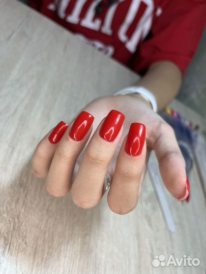 Мастер маникюра