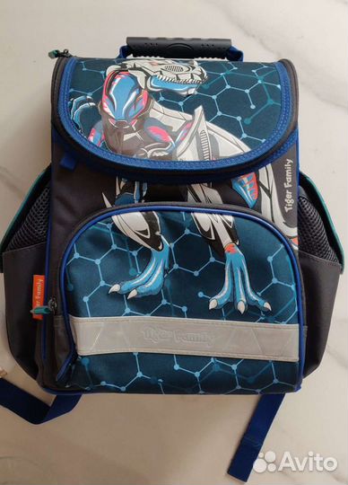 Рюкзак школьный б/у Tiger family