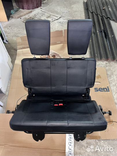 Третий ряд сидений mitsubishi pajero 4
