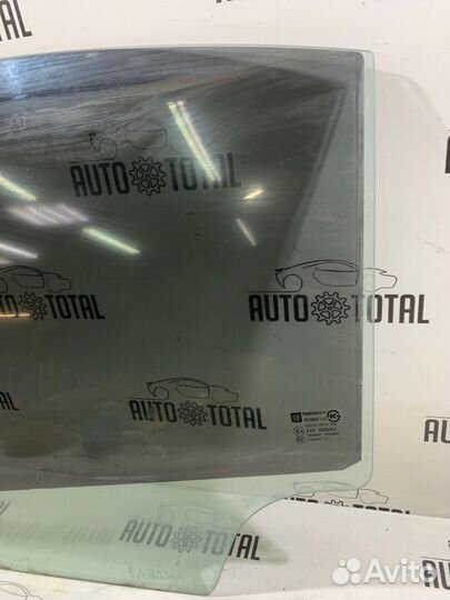 Стекло двери заднее левое Chevrolet Cruze J300