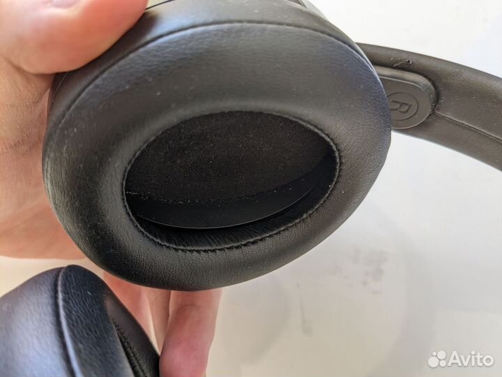 Sony gold wireless headset