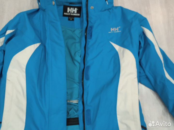 Горнолыжный костюм женский Helly Hansen