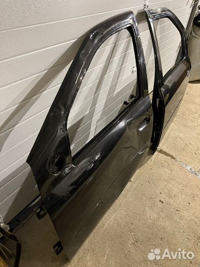 Дверь renault logan 1