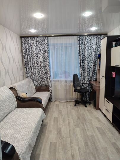 Комната 19 м² в 6-к., 3/5 эт.