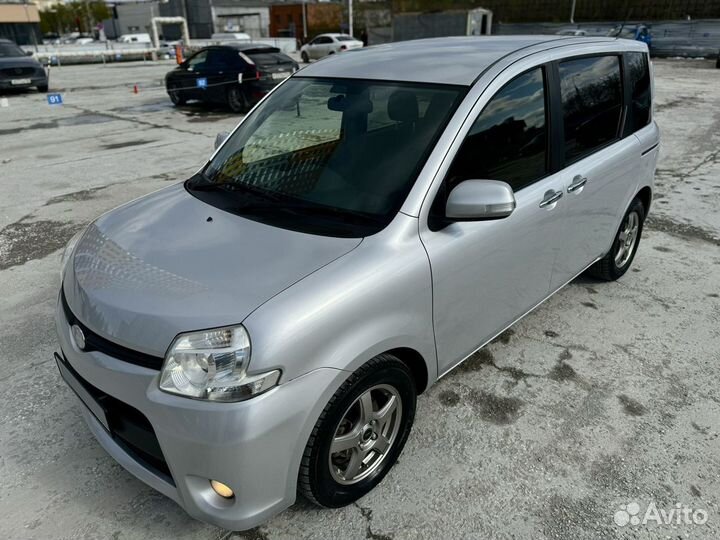Toyota Sienta 1.5 CVT, 2012, 146 800 км