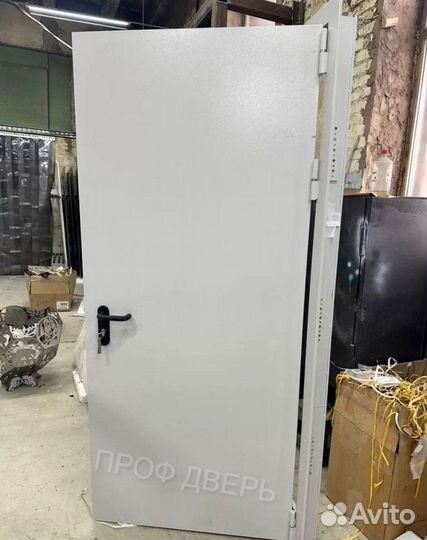 Тамбурная дверь от производителя