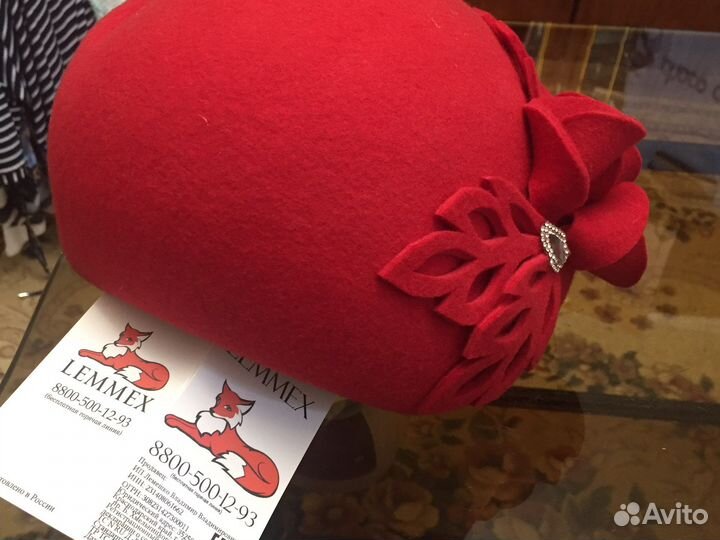 Шляпка женская