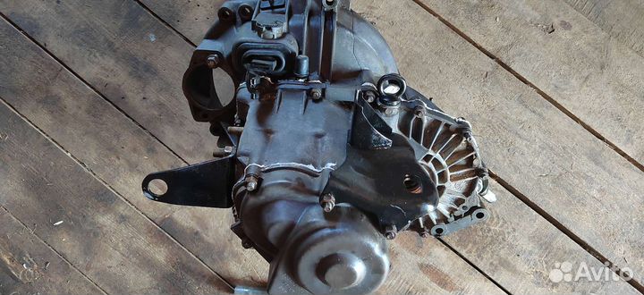 Запчасти на ваз 2110 бу