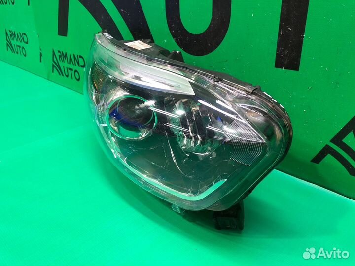 Фара правая Renault Kaptur 1 2016