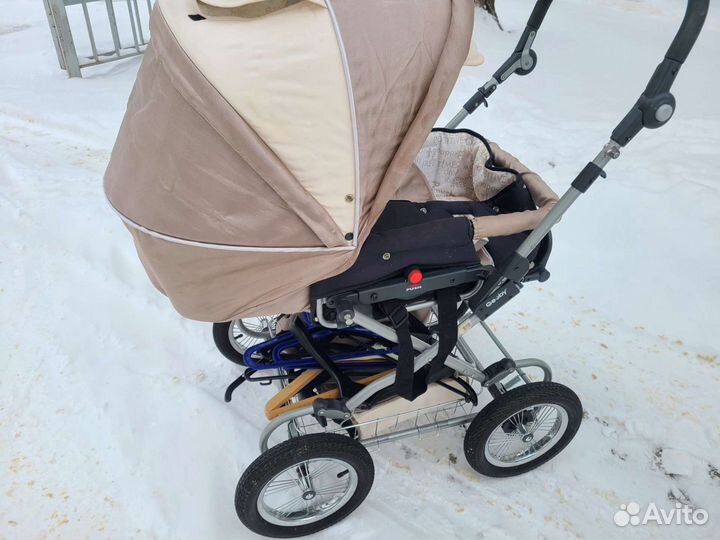 Прогулочная коляска мягкая