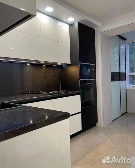 Кухня на заказ с установкой