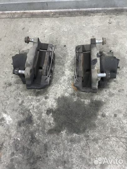 Супорта пр-лев переднии шкода октавия А5 2012