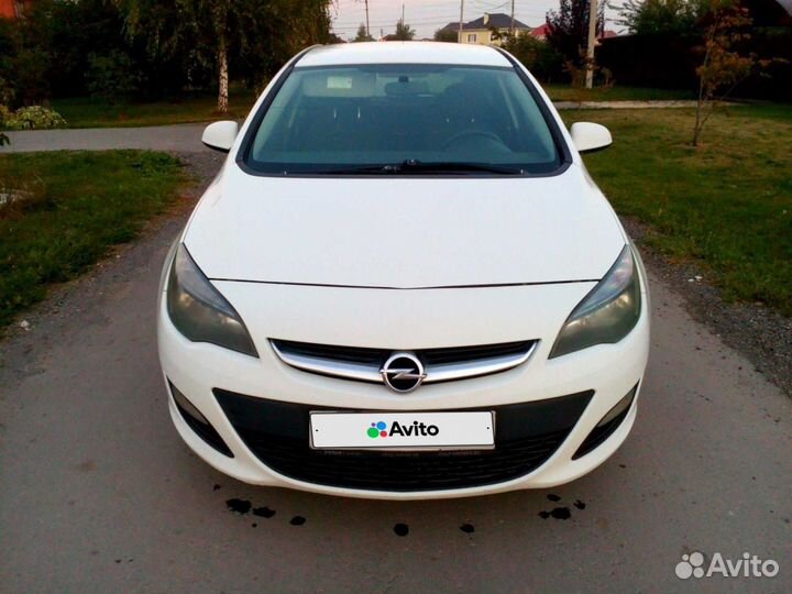Opel Astra 1.6 МТ, 2014, 149 000 км