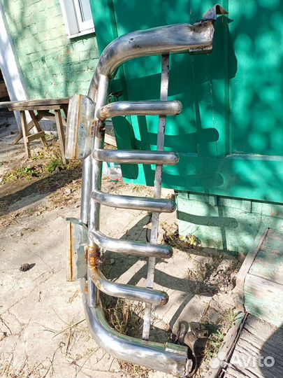 Кенгурятник на ниву