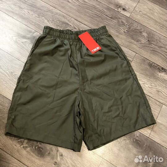 Новые женские спортивные шорты Твое