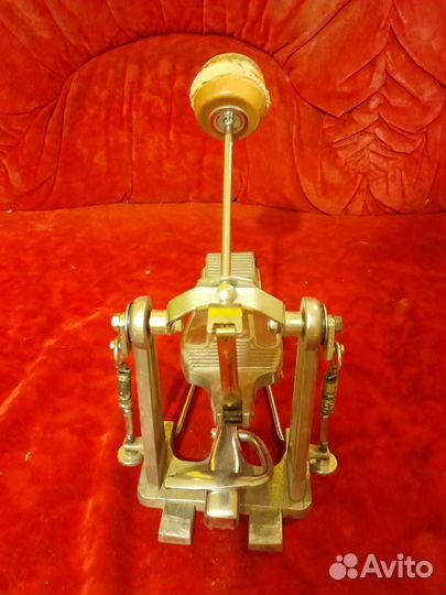 Педаль для бас барабана amati амати