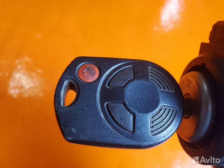 Замок зажигания Ford Escape Kuga 2014