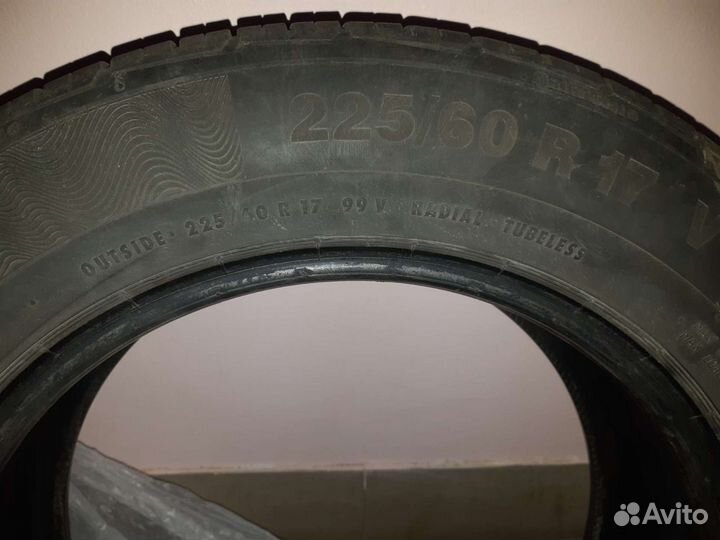 Continental ContiPremiumContact 5 225/60 R17 99V