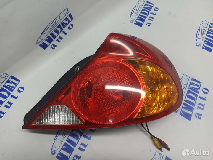 Фонарь задний правый киа спектра