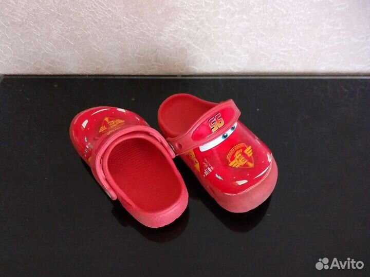 Crocs