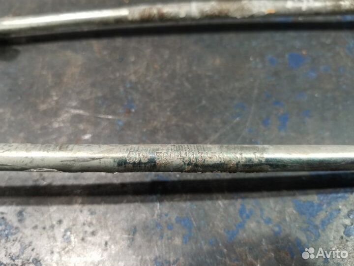 Стойки стабилизатора передние Volkswagen Golf 7