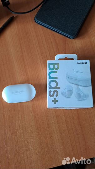 Наушники Samsung galaxy buds+