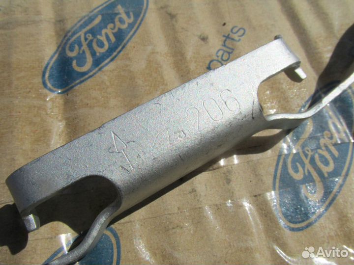 Пружина переднего суппорта BMW 1,3,Ford mondeo 4