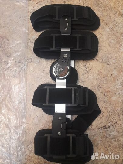 Коленный ортез