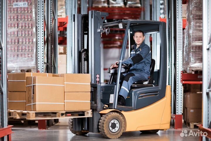 Водитель погрузчика, ул. Пойма